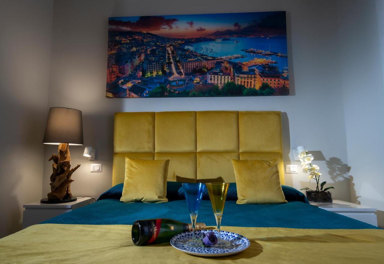 Bed and Breakfast Vivi A Napoli Zewnętrze zdjęcie