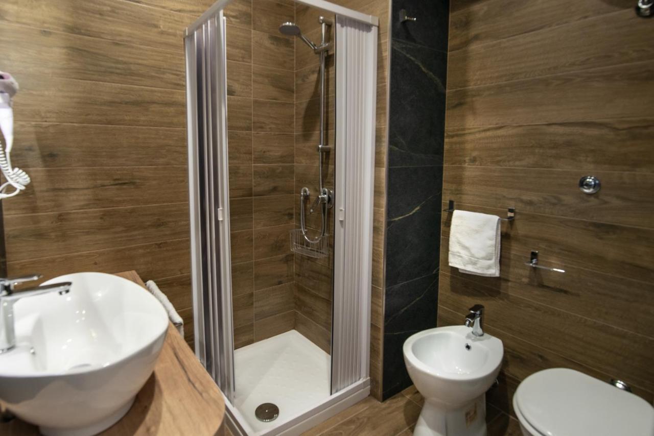 Bed and Breakfast Vivi A Napoli Zewnętrze zdjęcie