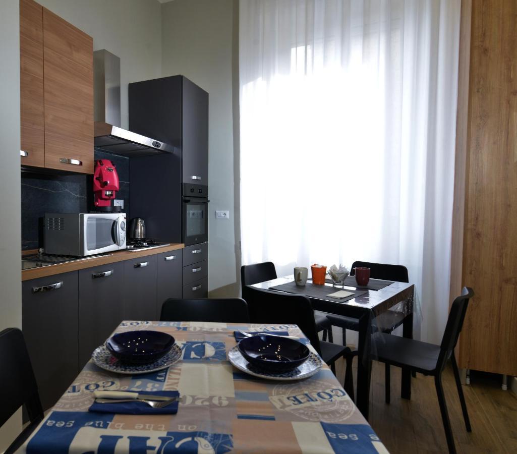 Bed and Breakfast Vivi A Napoli Zewnętrze zdjęcie